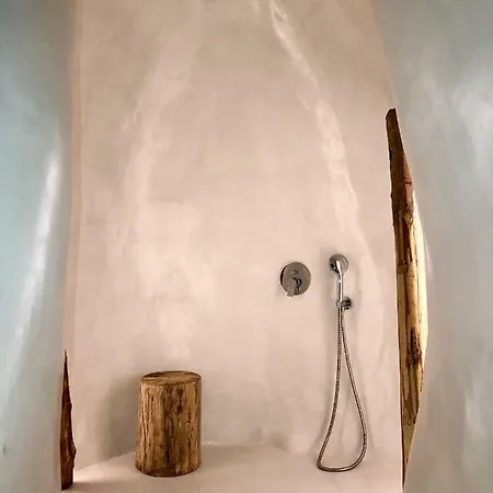 Nalas Holiday home Emporio (Santorini)