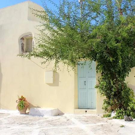 Nalas Holiday home Emporio (Santorini)