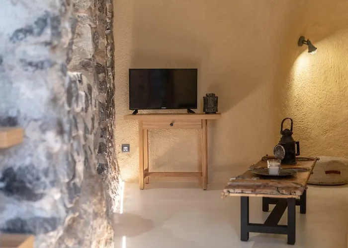 Nalas * Emporio (Santorini)