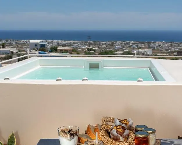 Nalas Emporio (Santorini)