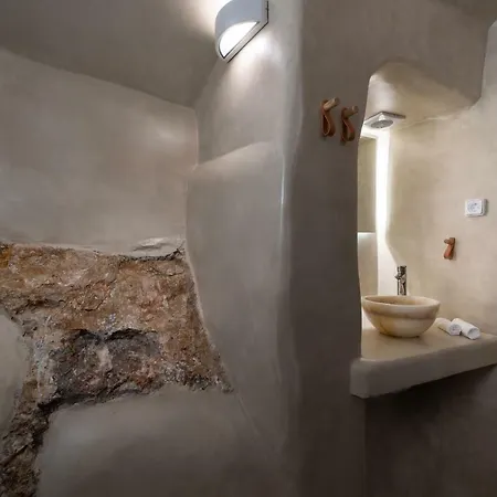 Nalas Semesterbostad Emporio (Santorini)