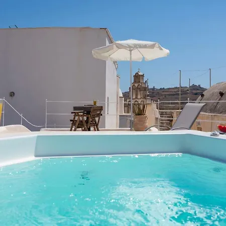 Tatil Evi Nalas Emporio (Santorini)